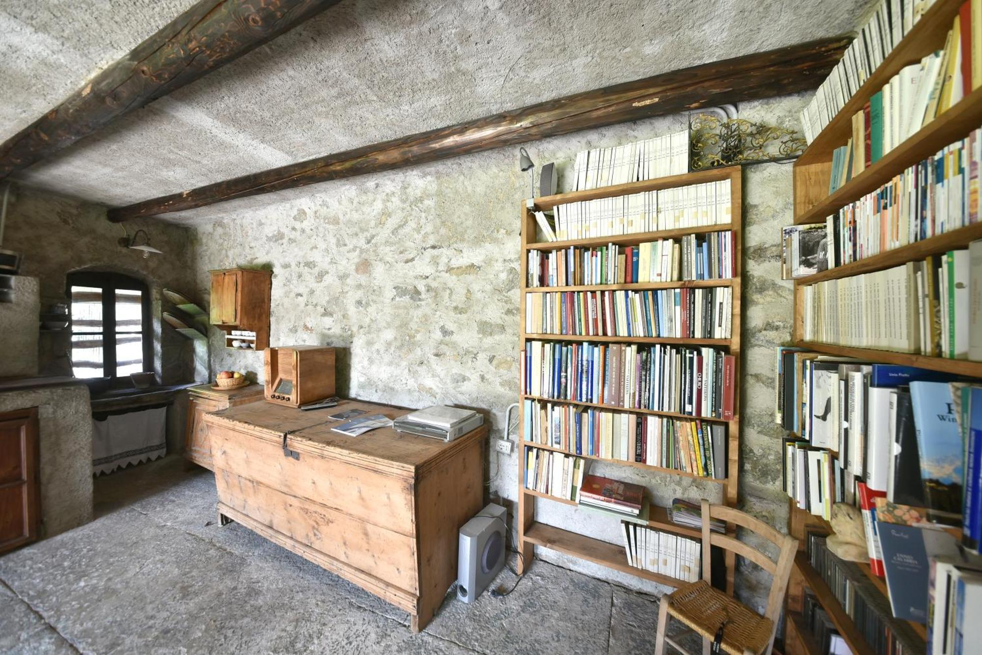 Villa Piano Nobile Al Roseto Del Drago San Bernardo  Esterno foto